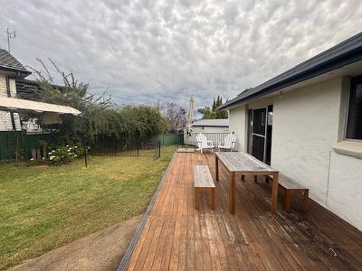 6 Mirool Street, Tamworth