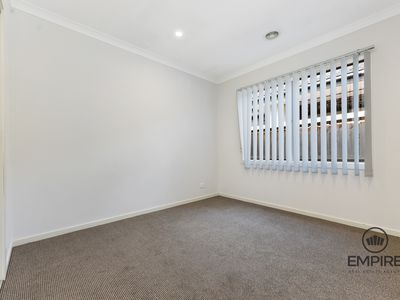 22 Hallyburton Drive, Clyde North