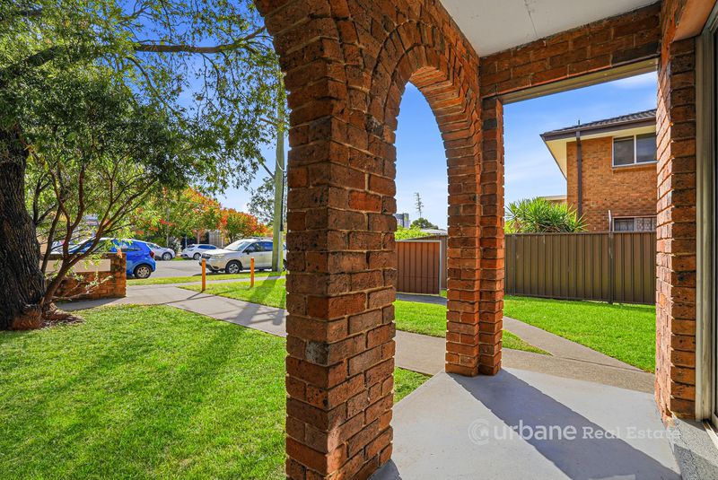 1 / 20 Bringelly Road, Kingswood