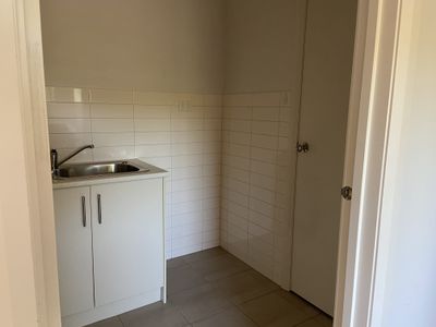 2 / 6 Lynch Road, Brooklyn