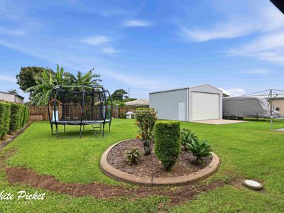 15 Thomas Street, West Mackay