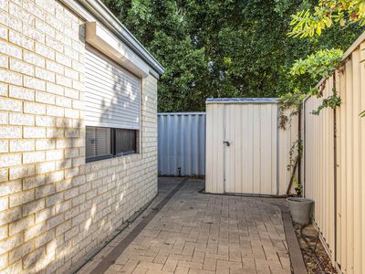 12 Holcombe Road, Warnbro