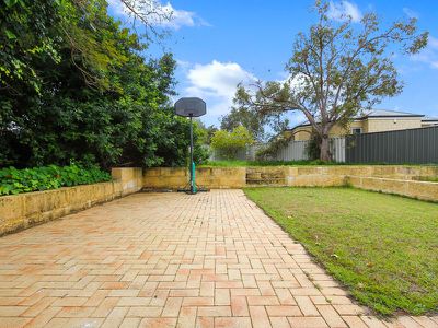 6 Duggan Court, Balga