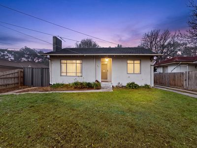 27 Tarata Drive, Doveton