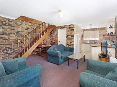 2 / 3 Melinda Grove, Lake Heights