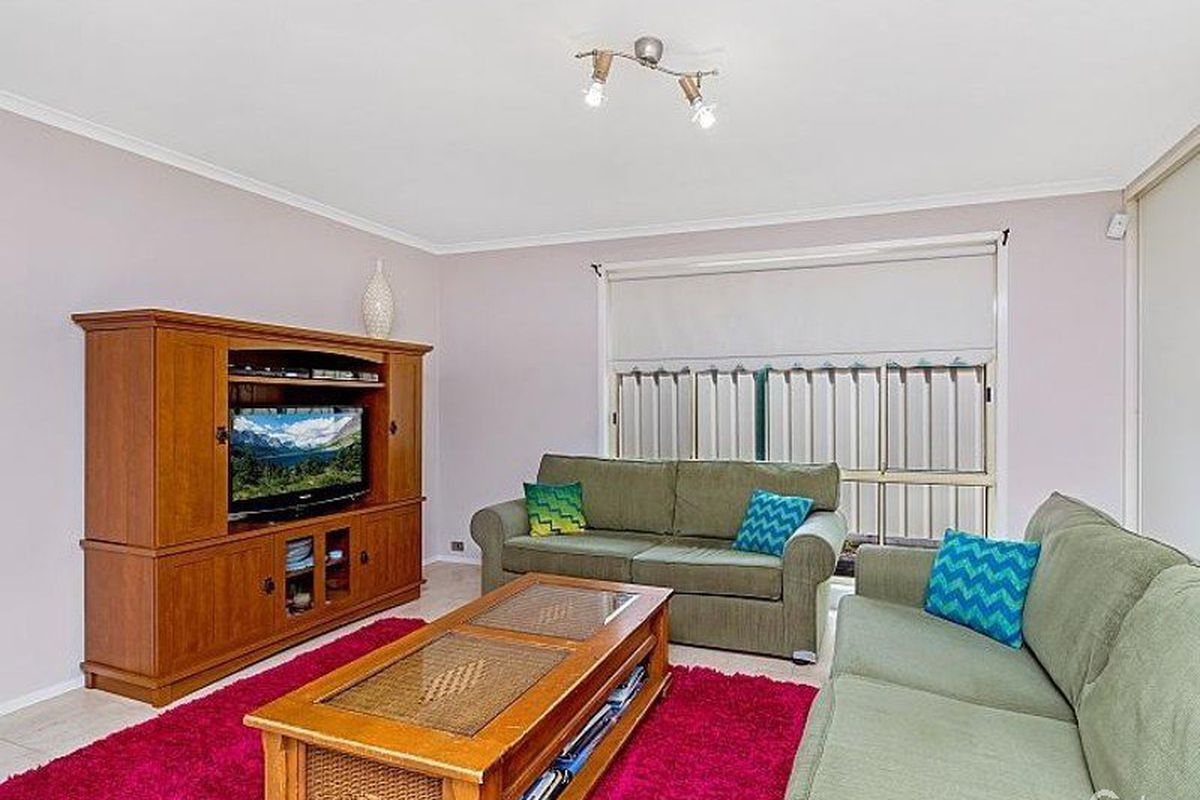 14 Manooka Road, Point Clare