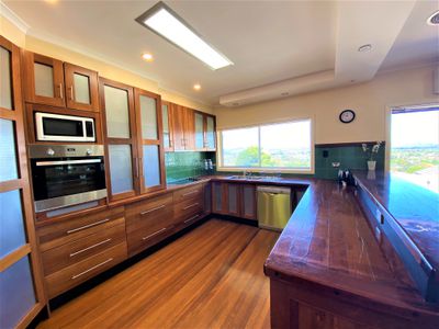 388 Paul Avenue, Lavington