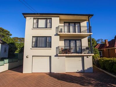 1 / 17 Urunga Parade, Wollongong