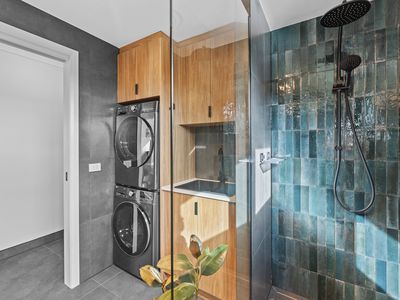 572 Woodbridge Hill Road, Gardners Bay