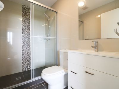 12 / 15 Young Road, Carlingford