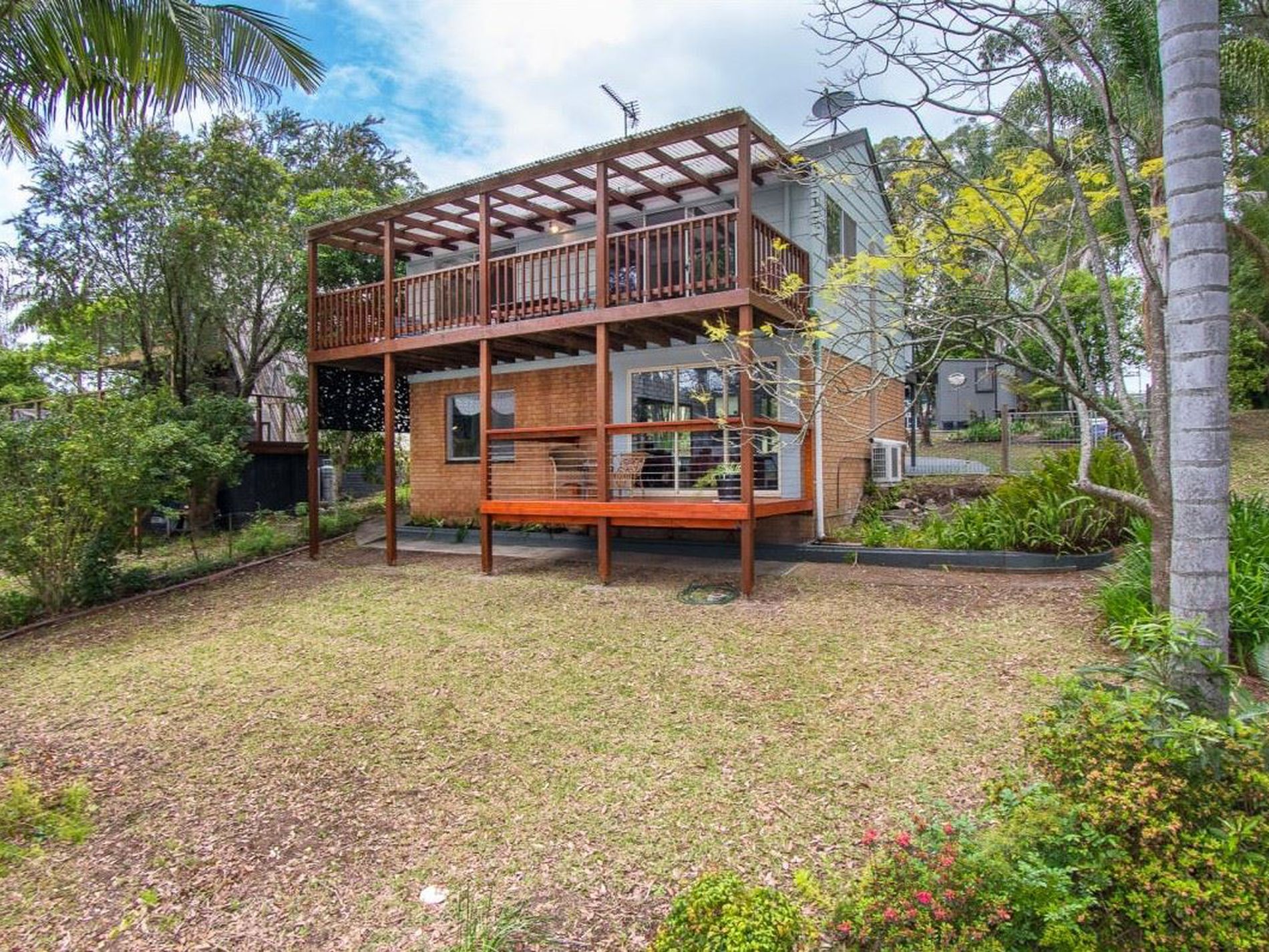 2 Anglers Parade, Fishermans Paradise