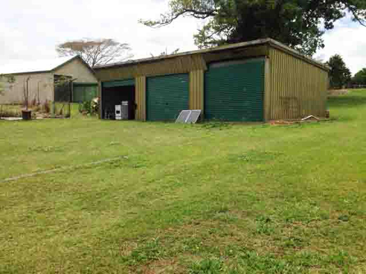 2 WATTLE STREET, Millaa Millaa