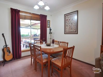12 Cyril Towers Street, Dubbo