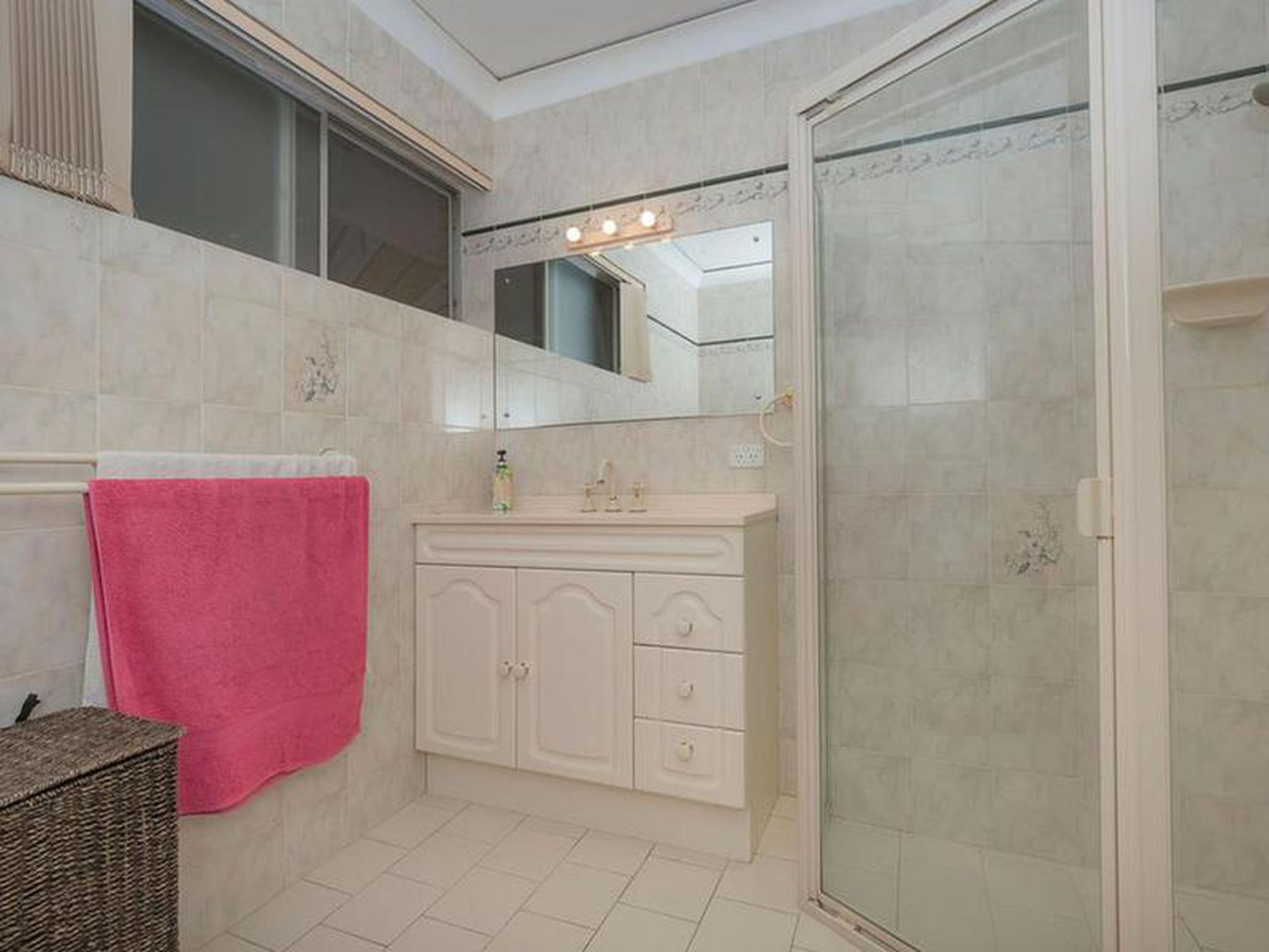 69 Helen Terrace, Valley View