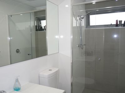 2/225 Loftus Street, Leederville