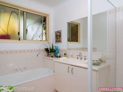6 Olive Court, Tewantin