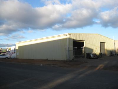 1 & 2 / 182 Boulder Road, Kalgoorlie