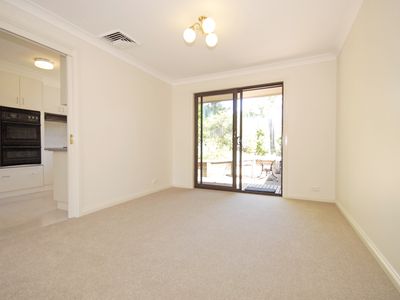 4 / 8-10 Angus Avenue, Epping