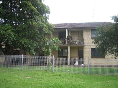 2 / 1C King St, Warilla