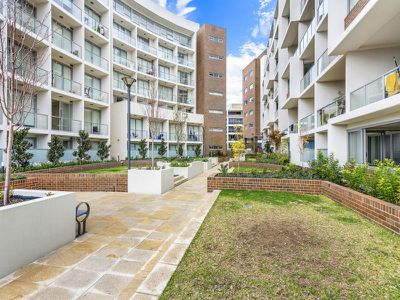 96 / 2A Brown Street, Ashfield