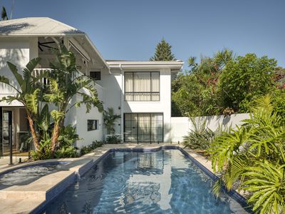 24 Gibraltar Drive, Isle Of Capri