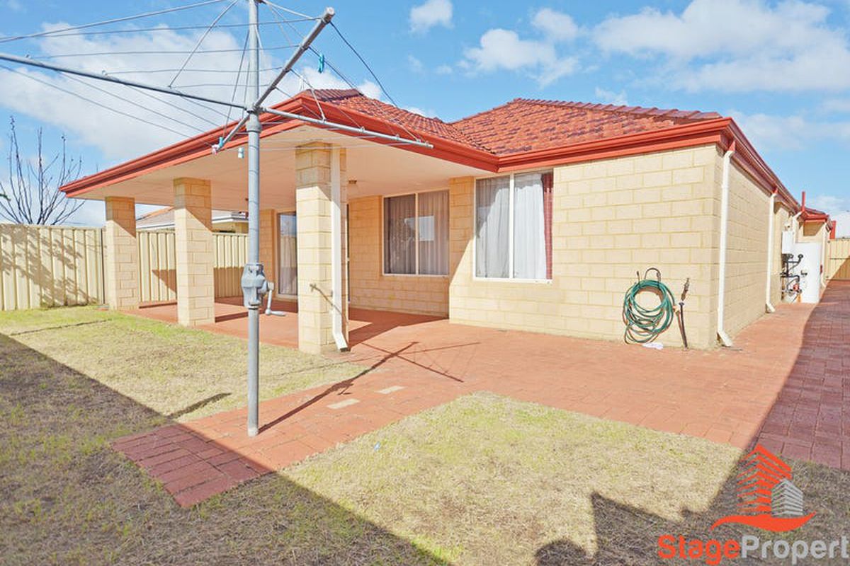 16 Hoop Place, Canning Vale