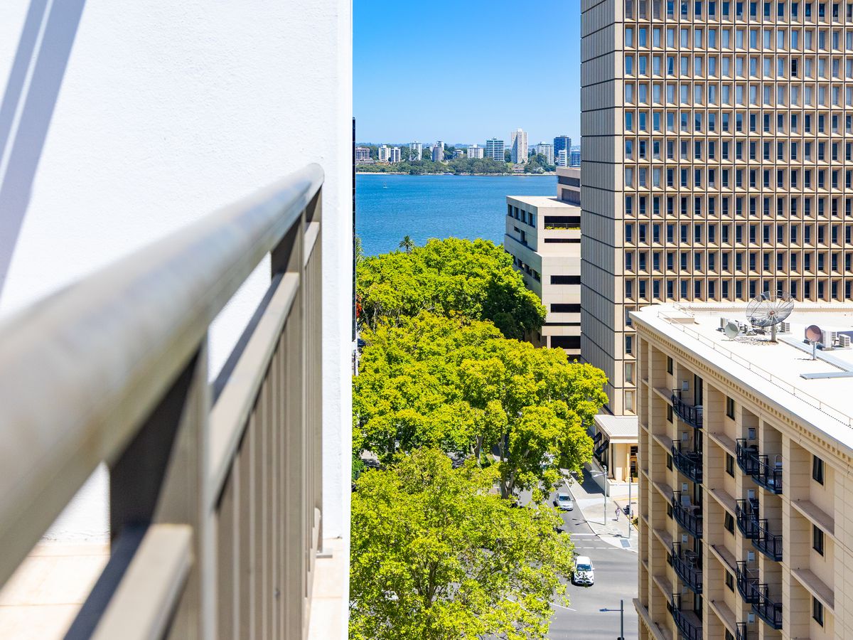 1002 / 12 Victoria Avenue, Perth