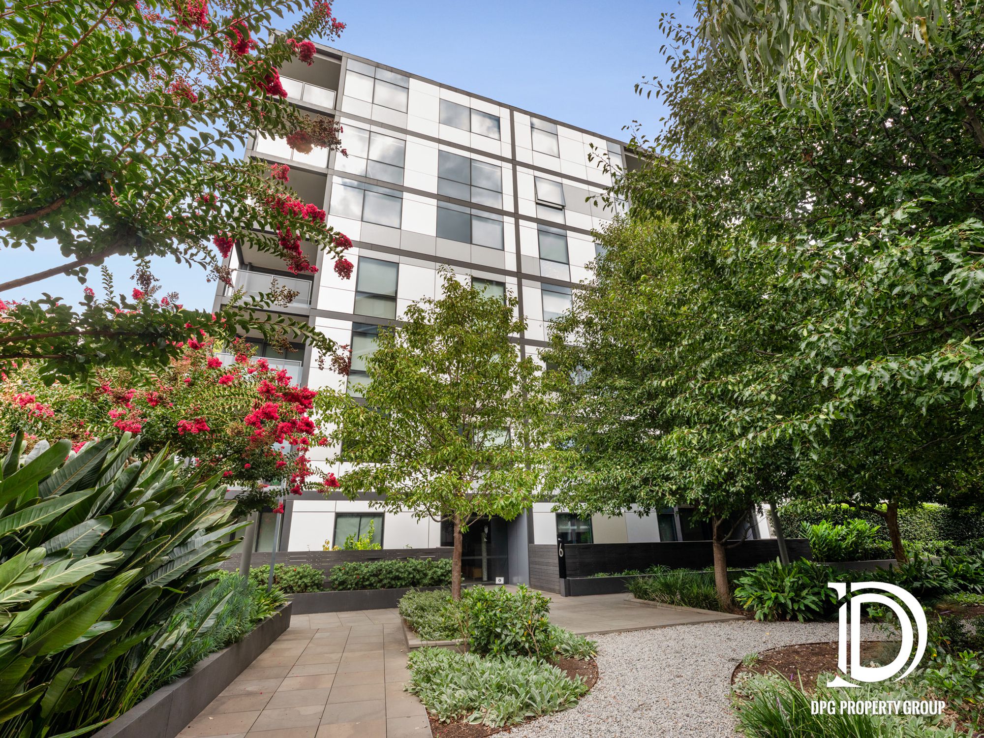 301 / 6C Evergreen Mews, Armadale