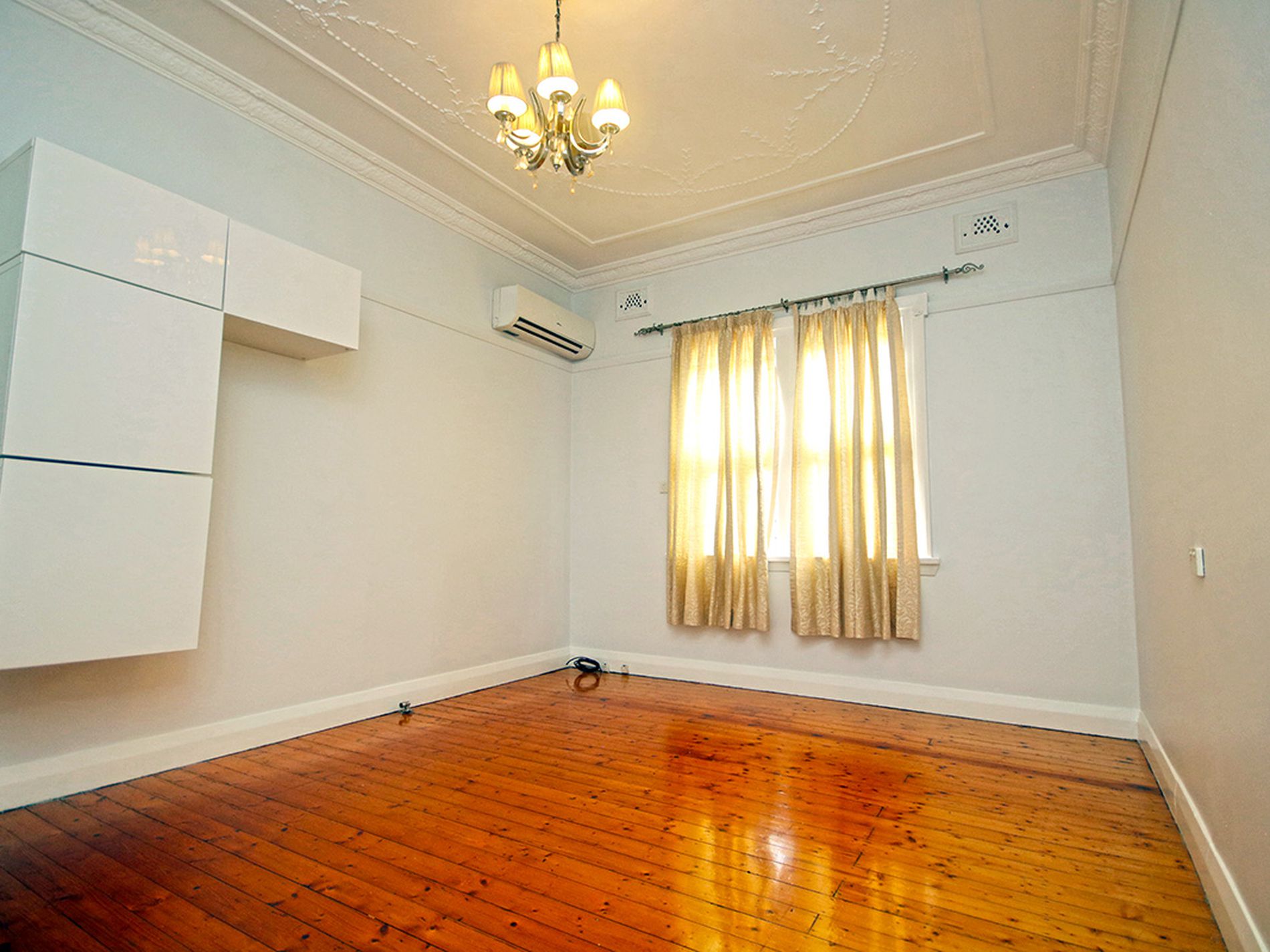 1 Alice Street North, Wiley Park