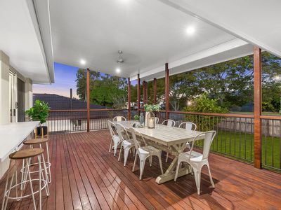 27 Raintree Street, Mansfield