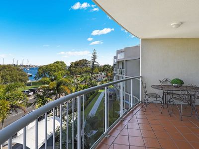 32 / 42-56 River Esplanade, Mooloolaba