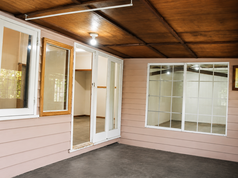 2 Co-Op Lane , Glass House Mountains