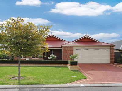 17 Octagon Gardens, Aveley