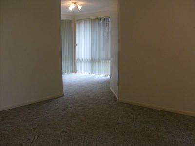 10 Lancaster Park Place, Dubbo