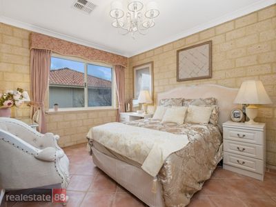 12 De Havilland View, Maylands