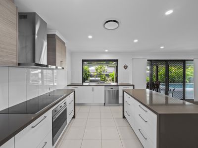 72 Straker Drive, Cooroy