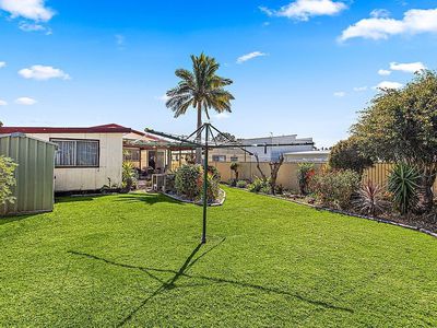 11 Griffiths Street, Oak Flats