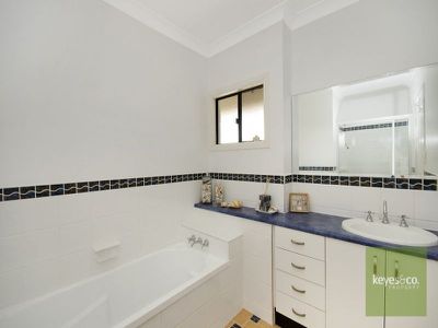 2 Boston Crescent, Douglas