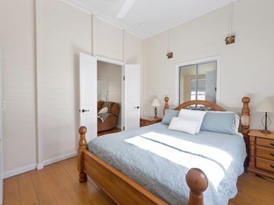 2 Chataway Street, West Mackay