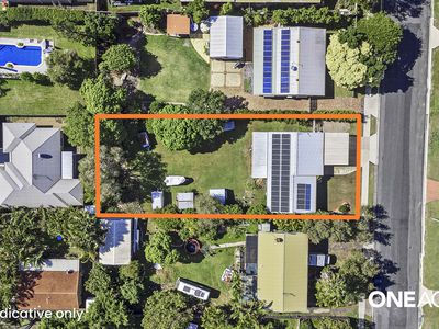 28 Vanda Street, Urangan