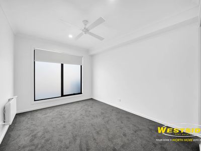 4 / 3 Rosso Drive, Tarneit
