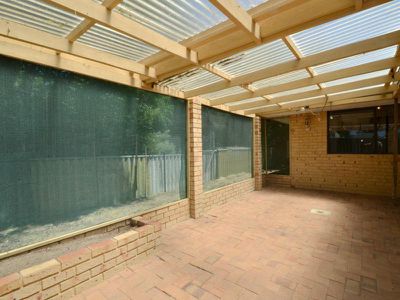 37 Little John Road, Armadale
