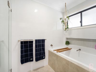44 Kailua Avenue, Budgewoi