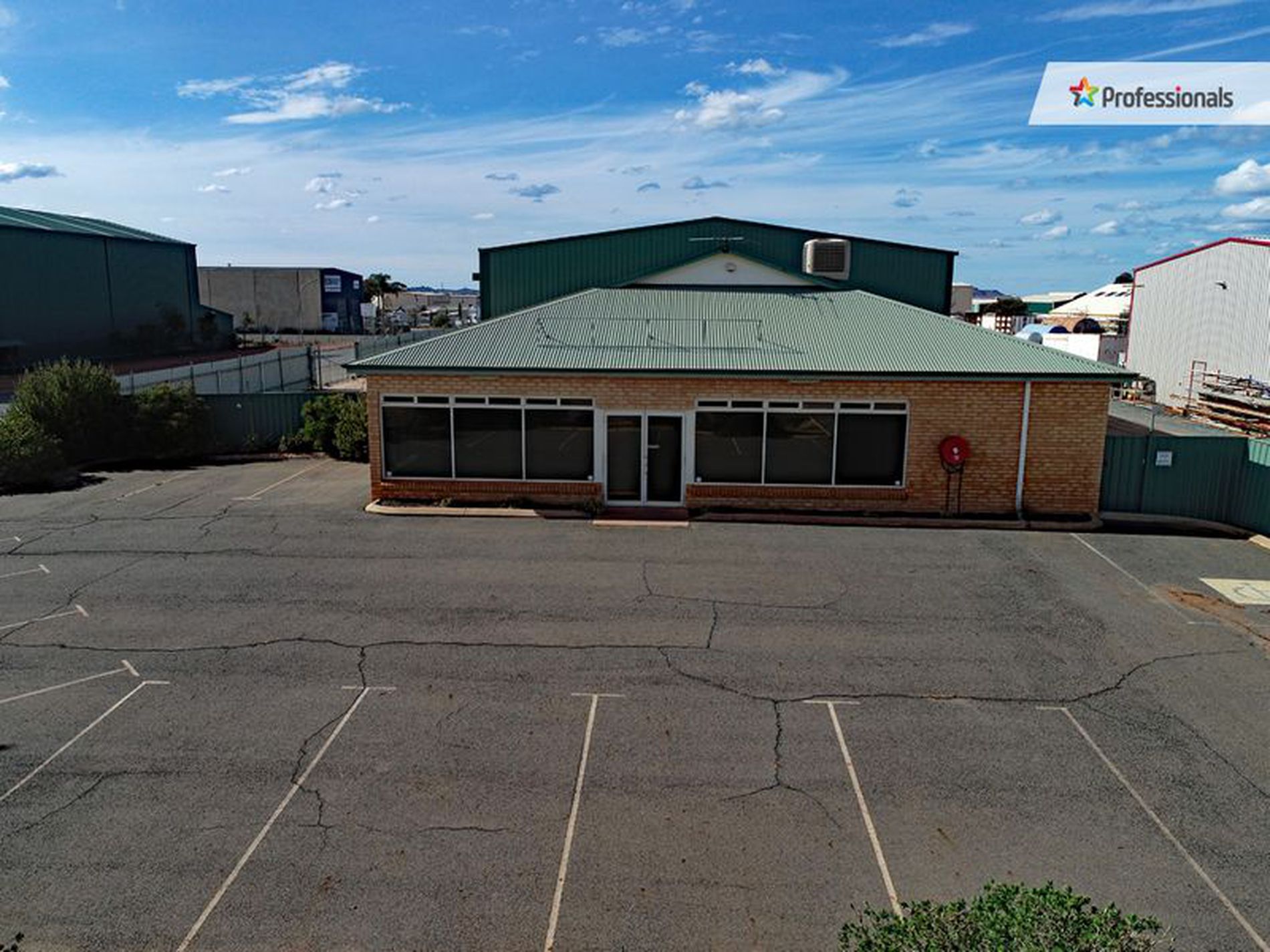 8 Percy Road, Broadwood