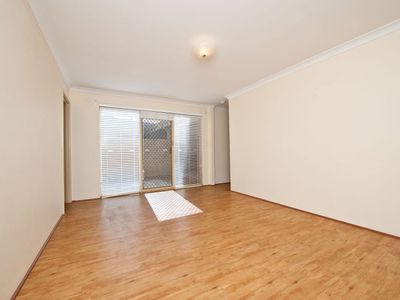 5/6 Conifer Close, Ballajura