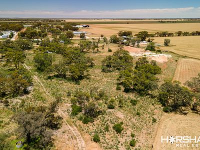 2-16 Russell Street, Quambatook