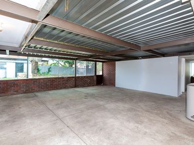 5 Redtingle Road, Camillo