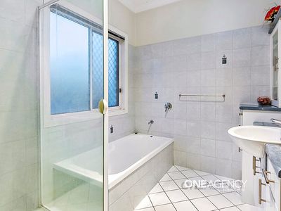 23 Carisbrook Cct, Forest Lake