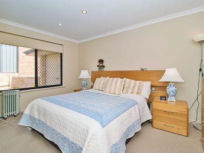 11 Curlewis Drive , Baldivis