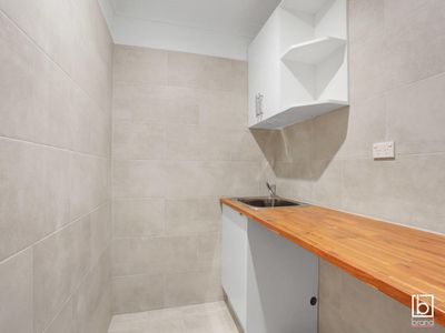 17 Donald Avenue, Kanwal